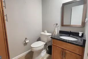 2113 N Monroe Street N, Arlington, VA 22207 - Photo 19