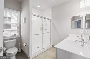 1737 13th St S, Arlington, VA 22204 - Photo 17