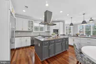 5501 36th Street N, Arlington, VA 22207 - Photo 25