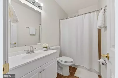 5501 36th Street N, Arlington, VA 22207 - Photo 127