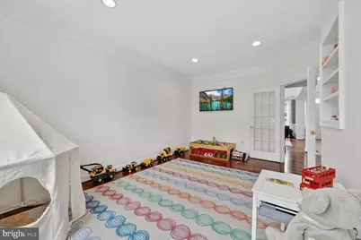 5501 36th Street N, Arlington, VA 22207 - Photo 49