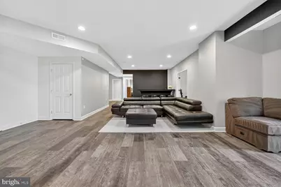 5501 36th Street N, Arlington, VA 22207 - Photo 109