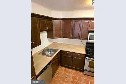 1300 Army Navy Dr Drive #306, Arlington, VA 22202 - Photo 17