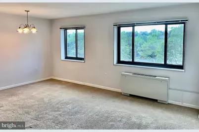 1300 S Arlington Ridge Road #205, Arlington, VA 22202 - Photo 5