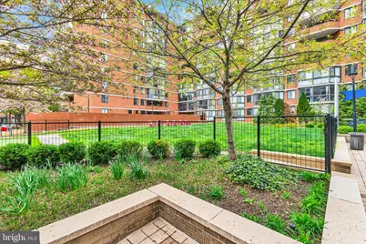 1001 N Randolph Street #321, Arlington, VA 22201 - Photo 29