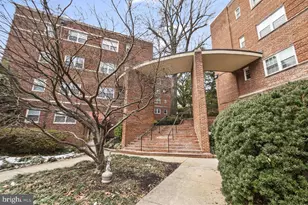1307 N Ode St, Arlington, VA 22209 - Photo 3