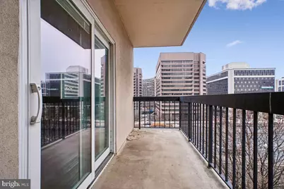 1211 S Eads Street #602, Arlington, VA 22202 - Photo 17