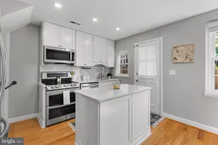 4885 28th Street S, Arlington, VA 22206 - Photo 9