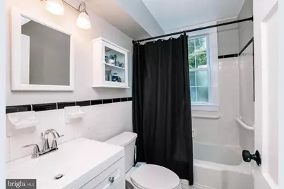 26 S Old Glebe Road #305-B, Arlington, VA 22204 - Photo 9