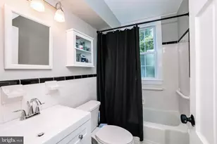 26 S Old Glebe Rd, Arlington, VA 22204 - Photo 9