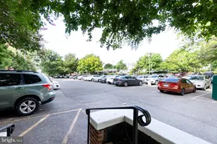 26 S Old Glebe Rd, Arlington, VA 22204 - Photo 15