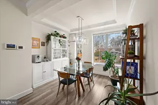 2236 S Glebe Rd, Arlington, VA 22206 - Photo 7