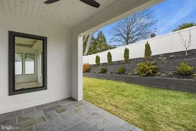 1501 23rd Road S, Arlington, VA 22202 - Photo 9