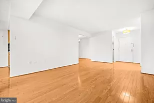 4500 S Four Mile Run Dr S, Arlington, VA 22204 - Photo 7