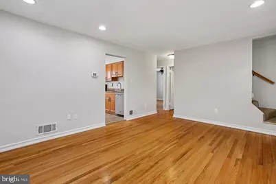 2008 S Quincy Street, Arlington, VA 22204 - Photo 3