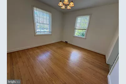 2115 N Potomac St, Arlington, VA 22205 - Photo 5