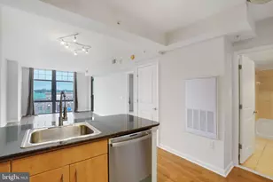 1021 N Garfield St, Arlington, VA 22201 - Photo 7