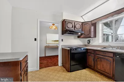 707 26th Place S, Arlington, VA 22202 - Photo 7