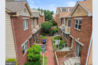1109 N Vernon Street, Arlington, VA 22201 - Photo 27