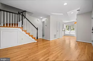 1109 N Vernon St, Arlington, VA 22201 - Photo 5