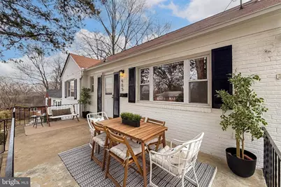 905 N McKinley Road, Arlington, VA 22205 - Photo 3