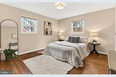 905 N McKinley Road, Arlington, VA 22205 - Photo 17