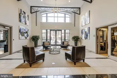 1021 N Garfield Street #404, Arlington, VA 22201 - Photo 3