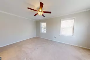 2029 S Glebe Rd, Arlington, VA 22204 - Photo 15