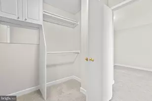 1021 Arlington Blvd, Arlington, VA 22209 - Photo 13
