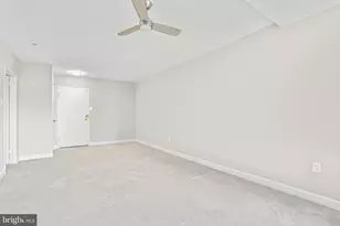 1021 Arlington Blvd, Arlington, VA 22209 - Photo 11