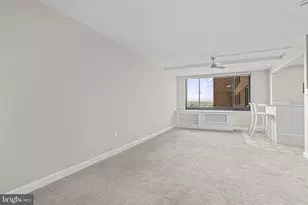 1021 Arlington Blvd, Arlington, VA 22209 - Photo 3