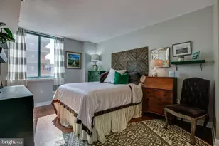 1050 N Taylor Street N, Arlington, VA 22201 - Photo 11