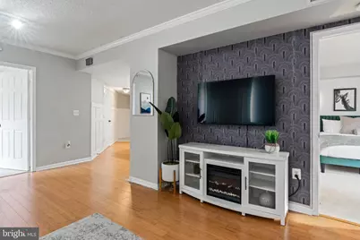 3835 N 9th Street N #809W, Arlington, VA 22203 - Photo 5