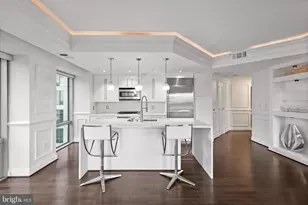 1111 19th St N, Arlington, VA 22209 - Photo 33