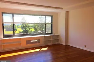 1021 Arlington Blvd, Arlington, VA 22209 - Photo 9