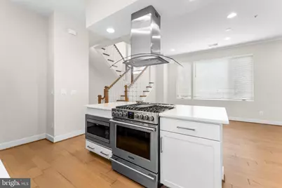 2827 24th Road S, Arlington, VA 22206 - Photo 17