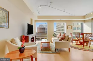 1111 19th St N, Arlington, VA 22209 - Photo 17