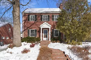 6223 26th Rd N, Arlington, VA 22207 - Photo 1