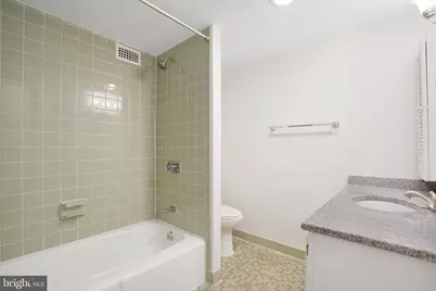 3800 Fairfax Drive #213, Arlington, VA 22203 - Photo 23