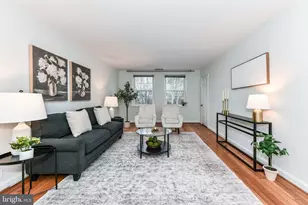 3279 S Stafford St, Arlington, VA 22206 - Photo 1