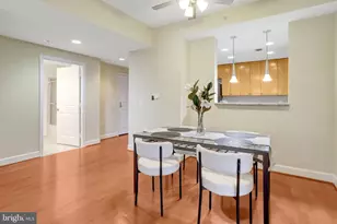 3650 S Glebe Rd, Arlington, VA 22202 - Photo 11
