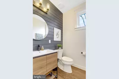 3805 18th Street N, Arlington, VA 22207 - Photo 29