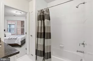 2101 N Monroe St, Arlington, VA 22207 - Photo 17