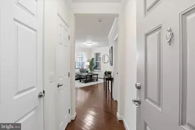 2101 N Monroe Street #111, Arlington, VA 22207 - Photo 3