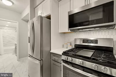 1021 N Garfield Street #532, Arlington, VA 22201 - Photo 5