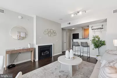 851 N Glebe Road #1914, Arlington, VA 22203 - Photo 3