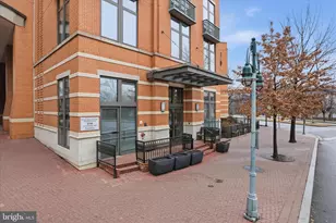 2720 S Arlington Mill Dr, Arlington, VA 22206 - Photo 19