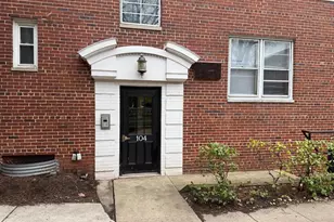 104 George Mason Dr N, Arlington, VA 22201 - Photo 1