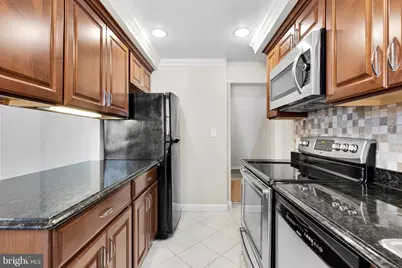 3011 S Buchanan Street, Arlington, VA 22206 - Photo 11