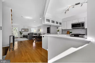 2124 N Tazewell Court, Arlington, VA 22207 - Photo 5